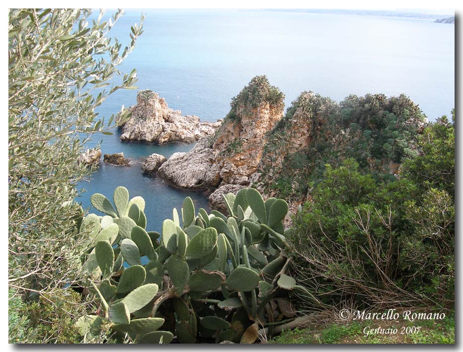 Istanti di Sicilia: alla scoperta di un''isola sterminata